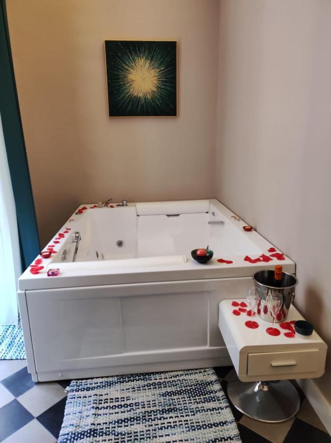 B&B Romeo Luxury Rooms Catânia Exterior foto